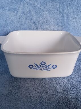 Vintage Corning Ware Blue Cornflower Casserole Dish 1.5 Qt P-4-B Cottagecore